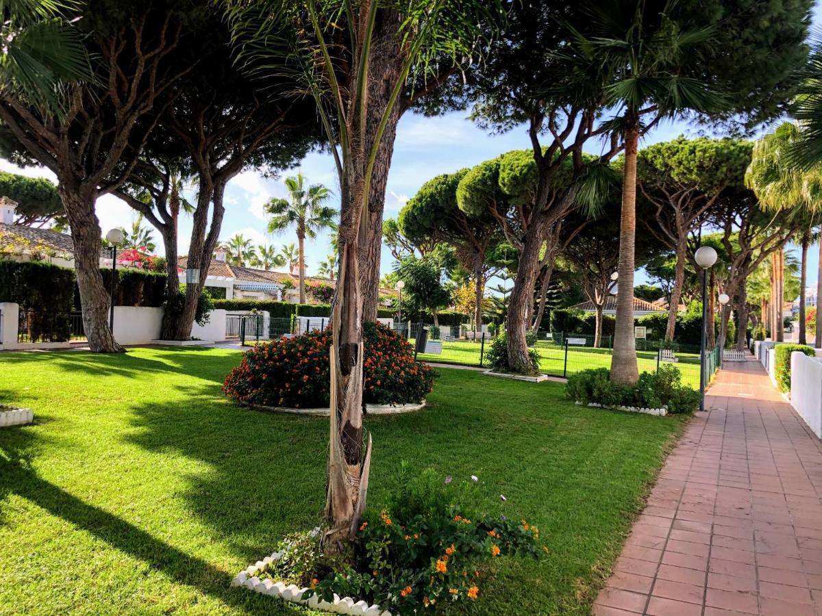Apartamento Zinna Chiclana de la Frontera Kültér fotó