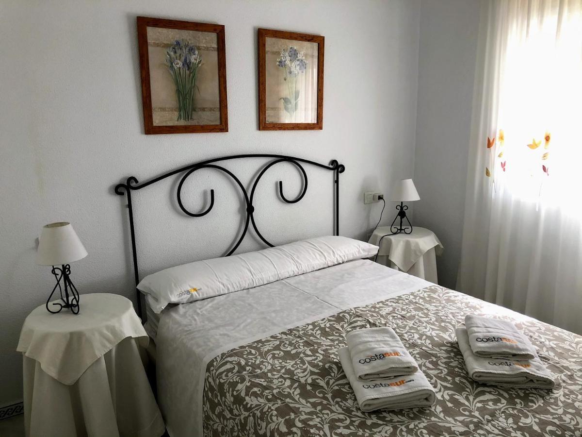 Apartamento Zinna Chiclana de la Frontera Kültér fotó